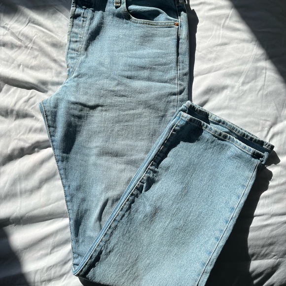 NEW LEVI 501 RED TAG BOOT CUT JEANS - Picture 2 of 3